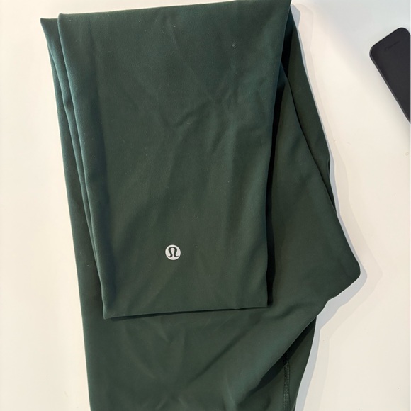 lululemon athletica Pants - Lululemon hunter green Crop Pant Leggings  8